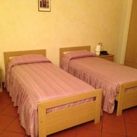 Albergo Ristorante La Scaiola Nuvolera Esterno foto