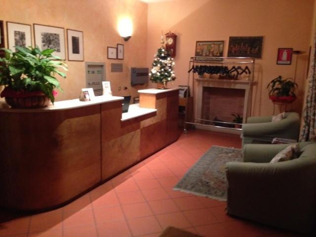 Albergo Ristorante La Scaiola Nuvolera Esterno foto