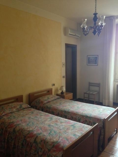 Albergo Ristorante La Scaiola Nuvolera Camera foto